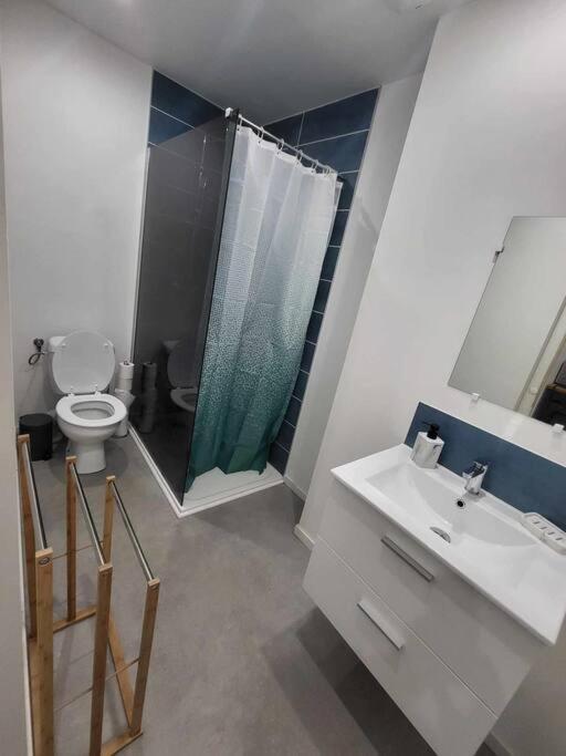 Appartement Canada 1 Valenciennes Bagian luar foto